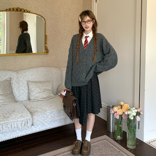 东京岁时记jk秋冬新款 学院风毛衣外套女深灰色慵懒风宽松针织开衫