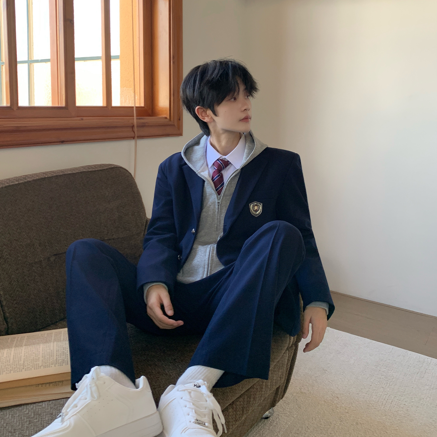 春季高级感西装套装男