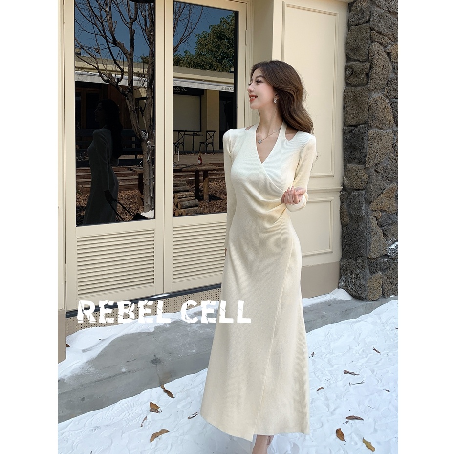 法式温柔V领针织连衣裙