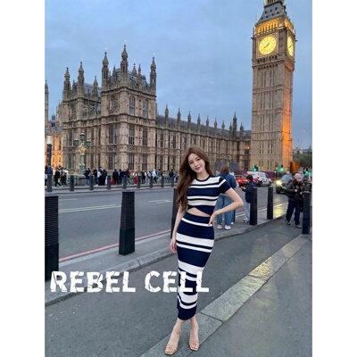 REBEL CELL辣妹条纹针织套装显瘦短款露腰上衣+包臀半身裙两件套
