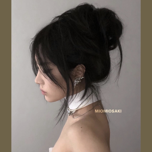 MIOMIOSAKI自然黑【遮盖白发】和漂过浅发色暗彩红棕栗绿紫染发膏 - 封面