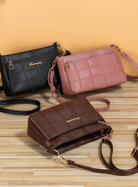 女士包2024新款ladies bags时尚休闲压花字斜挎小方包复古妈妈包