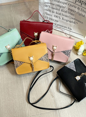 2022ladies hand bags新款包包女跨境便宜小包简约小方包女包