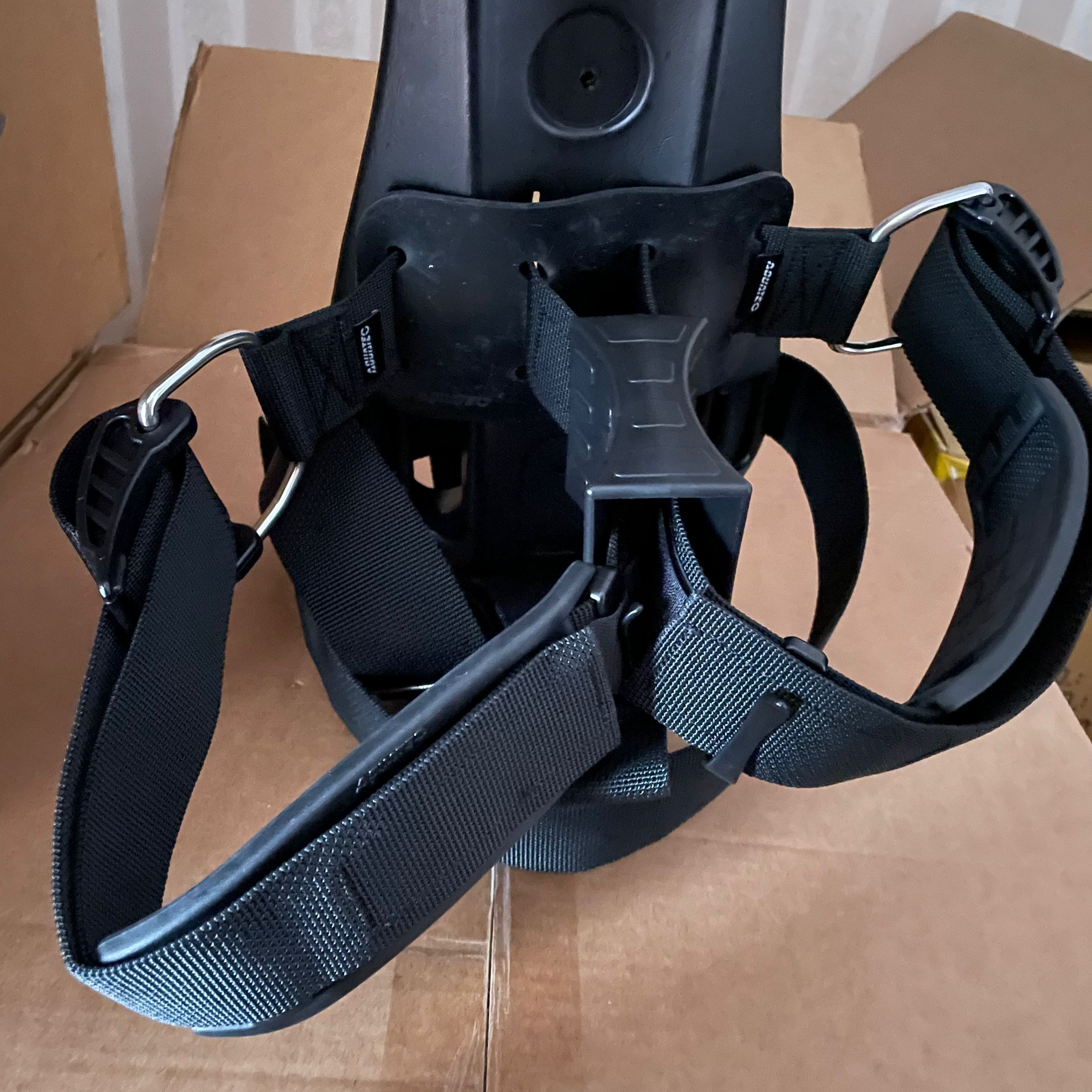 AQUATEC潜水双瓶背架组