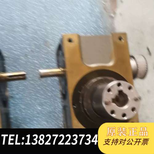 台湾三德60DF分割器2工位，两个成色如图，功能完好。设备拆