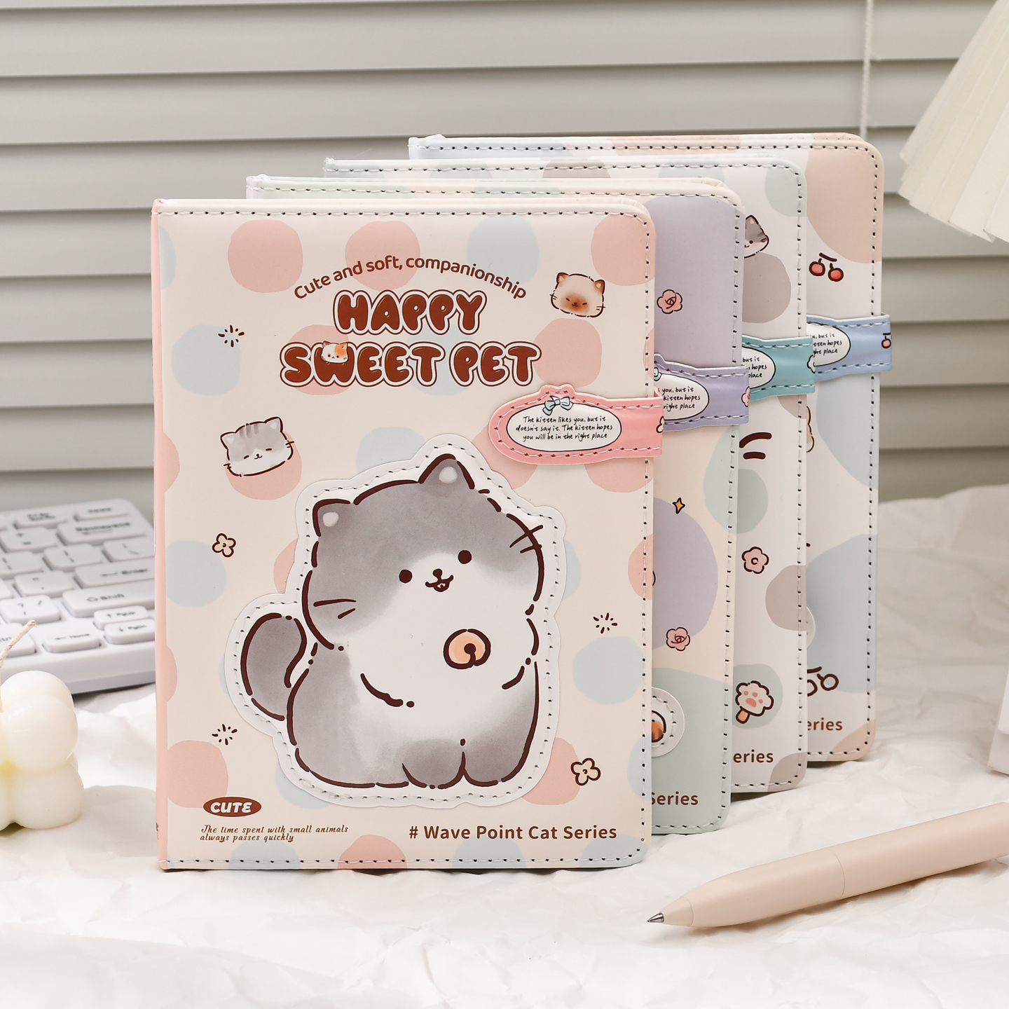 伊莎儿可爱磁扣笔记本日记记事本