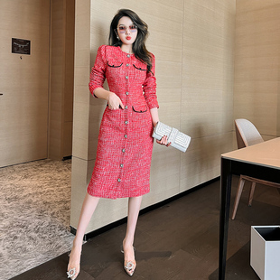 2026秋季新款毛呢小香风显瘦女红色连衣裙修身包臀风衣外套小个子