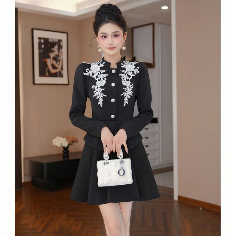 蕾丝刺绣御姐感约会黑色连衣裙小众赫本宫廷风复古气质a字短裙女,女装/女士精品,连衣裙,淘宝优惠券,粉丝福利购,淘宝优惠卷