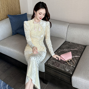 国风女装新中式改良旗袍连衣裙年会穿搭千金风名媛气质丝绒鱼尾裙