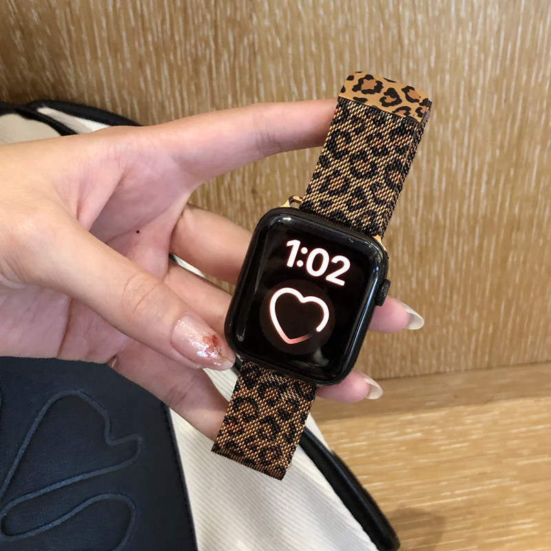 适用iwatchs10苹果豹纹金属表带