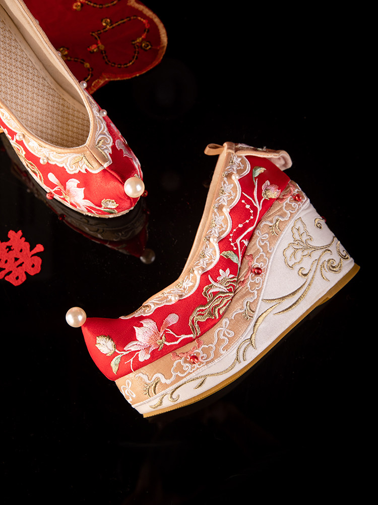 XIUHE WEDDING SHOES WOMENS CHINESE ANCIENT STYLE WEDDING SHOES WEDGE HEEL 10CM INCREASE STRAP IMPROVEMENT TANG STYLE WARPED HEAD EMBROIDERY HANFU SHOES