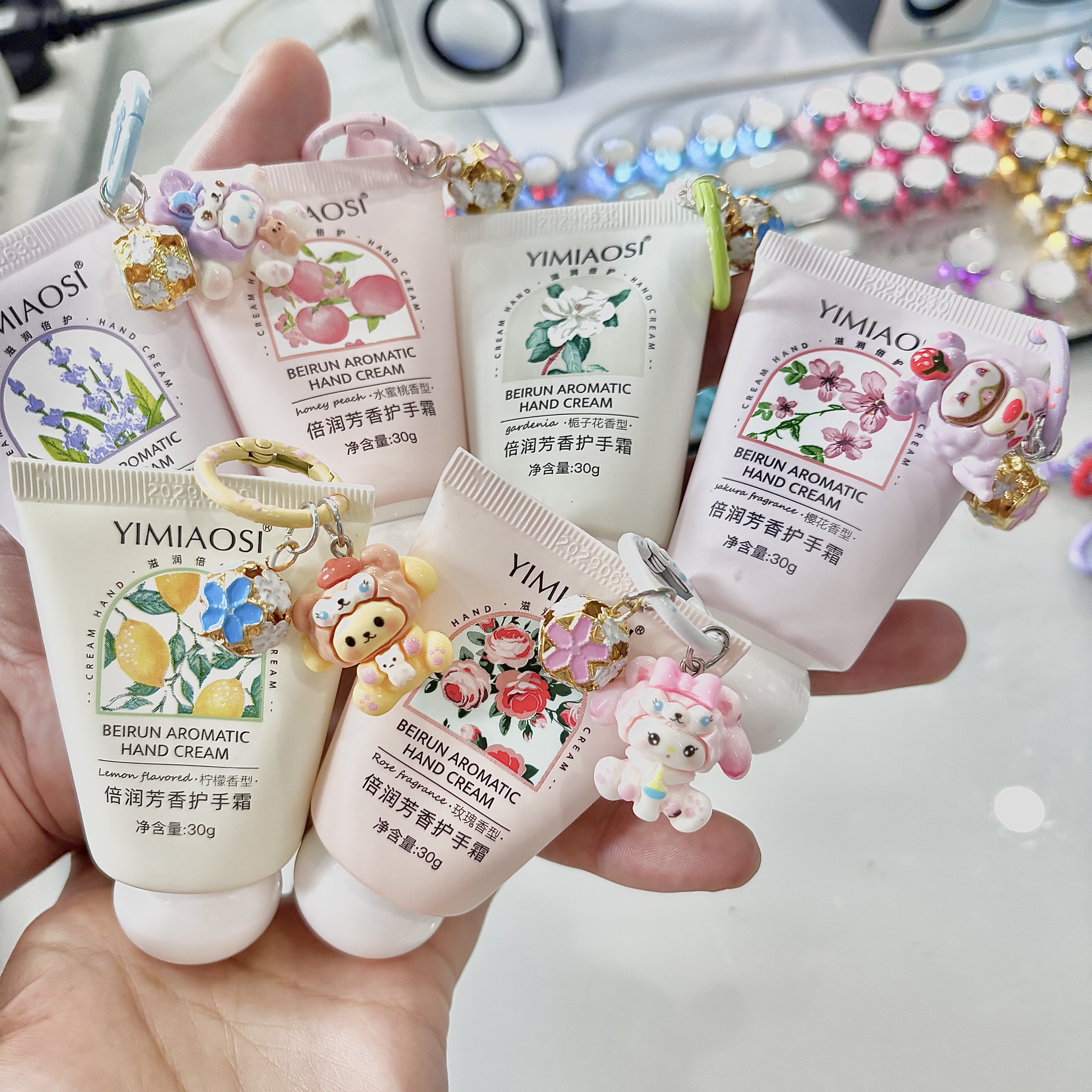 卡通kitty挂件护手霜美乐蒂钥匙扣手霜香水护手霜节日礼物生日