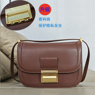芬歌洛尔密码锁豆腐包女单肩斜挎女包复古风马鞍包时尚小众邮差包