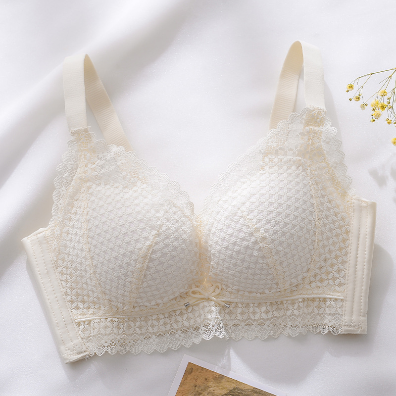 5厘米加厚内衣女小胸聚拢文胸