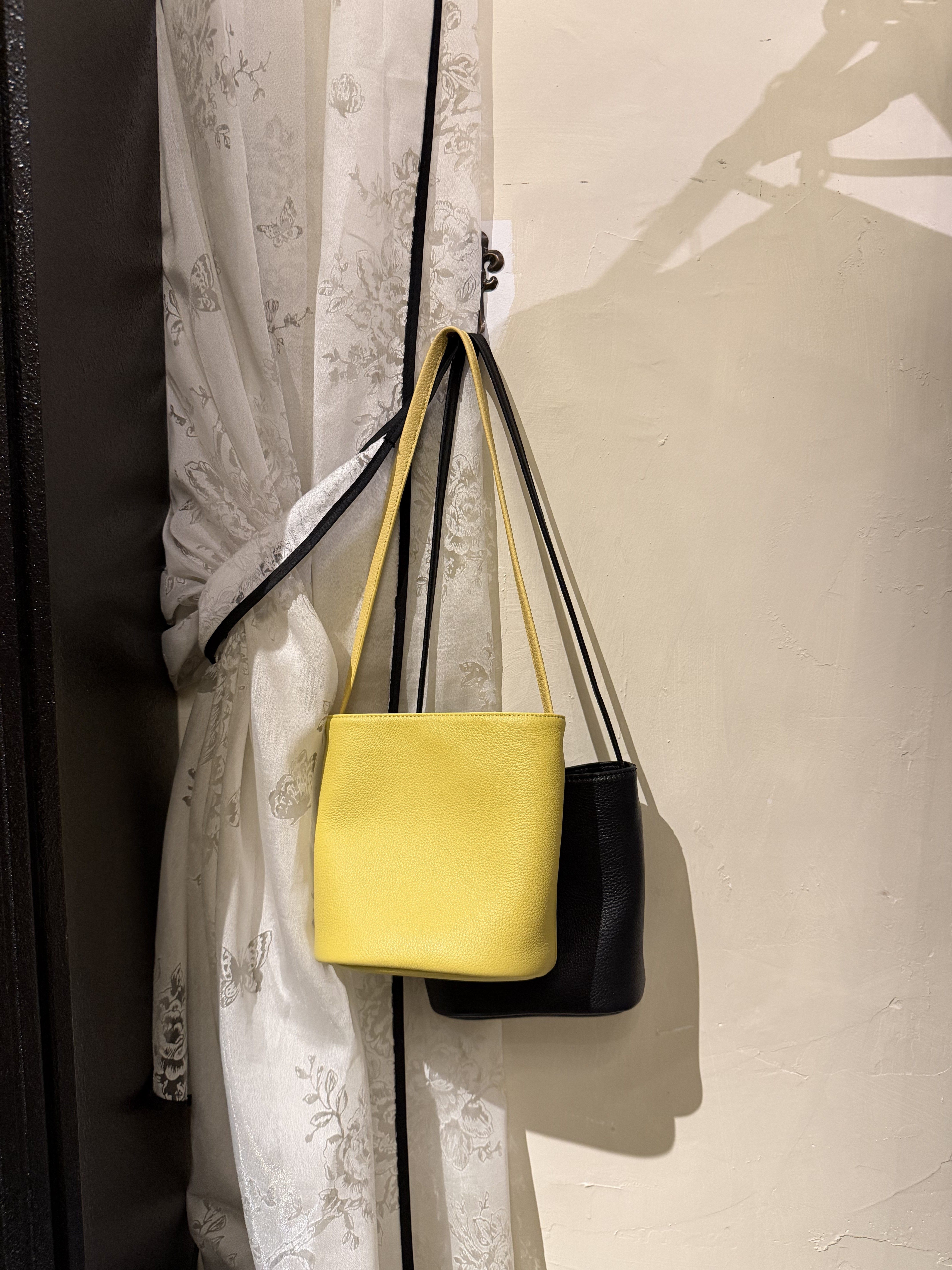 【慕懿时袋】2026新款小众简约水桶包女通勤单肩腋下包60128