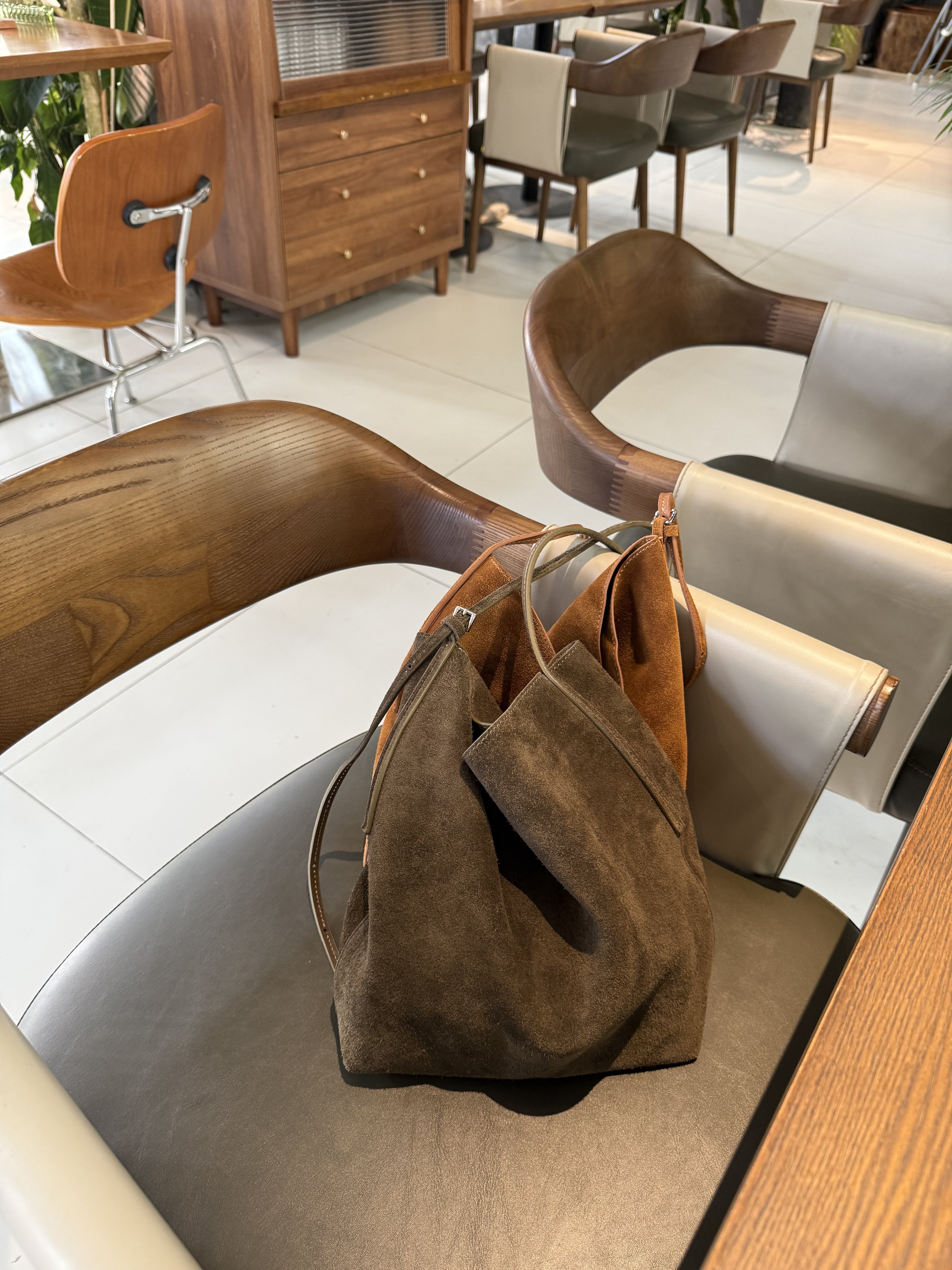 【慕懿时袋】2025新款韩版磨砂牛皮托特女休闲百搭单肩包女包1986