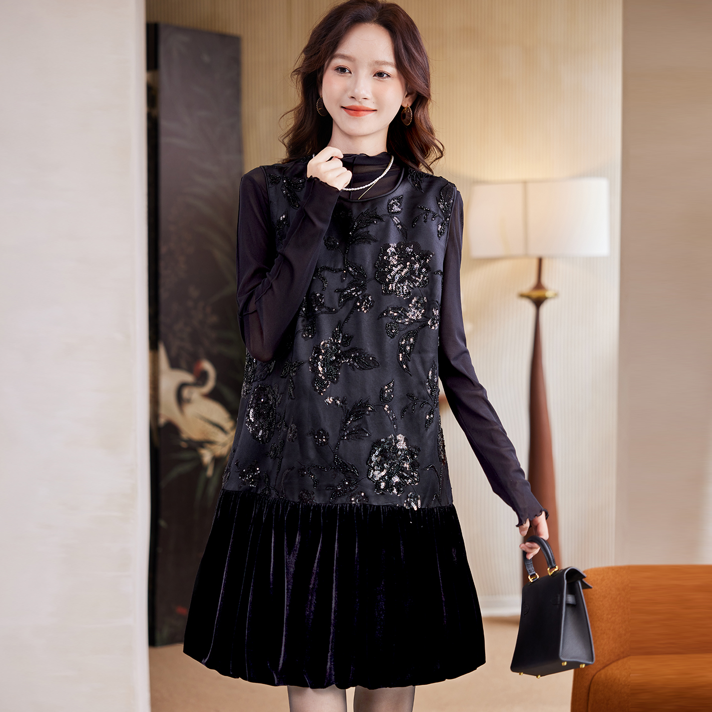 宝诗黎重工钉珠亮片背心裙