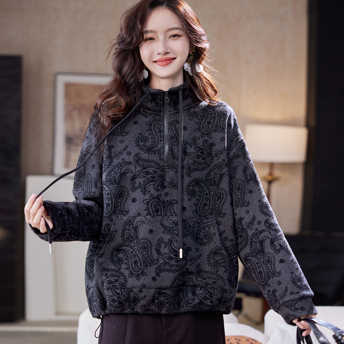 宝诗黎半开领提花加绒卫衣