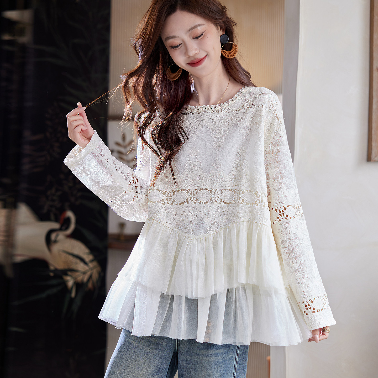 宝诗黎网纱蕾丝拼接衬衫