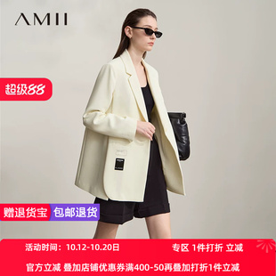Amii2026秋新款翻驳领小宽肩垫肩开叉西装女布标装饰中长款上衣