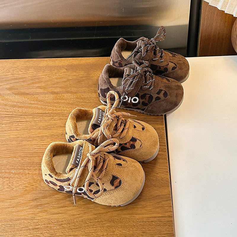 加绒童鞋2025秋冬新款男童德训鞋豹纹复古百搭女童休闲运动休闲鞋