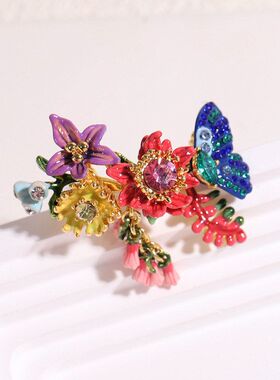 梦幻花园系列蓝色蝴蝶红色花朵