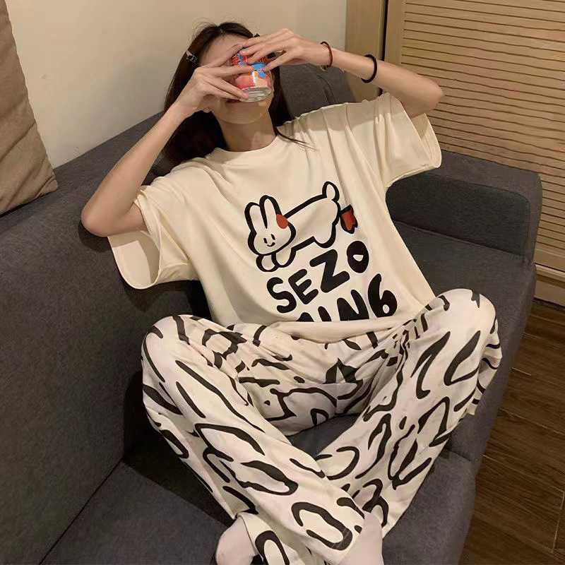 外贸夏季多款短袖短裤牛奶丝睡衣女夏天宽松卡通女士家居服套装