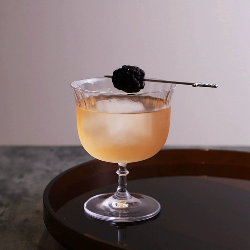 Импортный хрустальный слюнявчик, коктейльный бокал, послеобеденный чай, чайная чашка