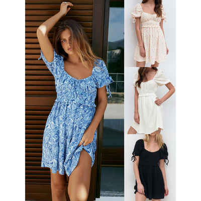 腰饰荷叶边泡泡袖松紧腰连衣裙