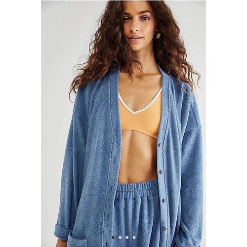 FP秋冬款三色复古简约单排扣v领