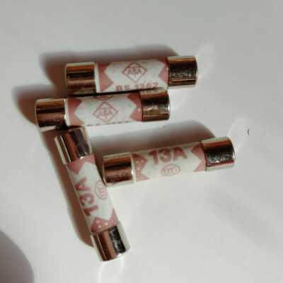BS1362陶瓷保险丝管 6x25mm 英式插头专用保险丝  13A 6元20只