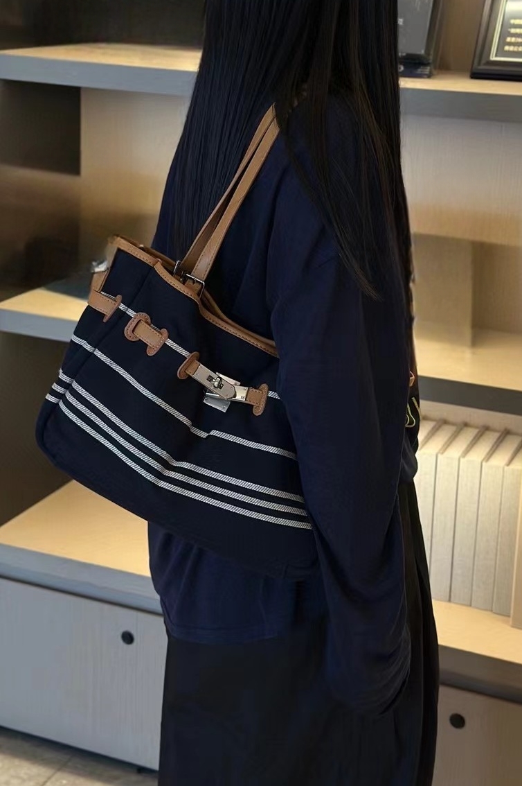 包包2025新款休闲韩版复古条纹帆布大容量托特包韩范单肩通勤女包