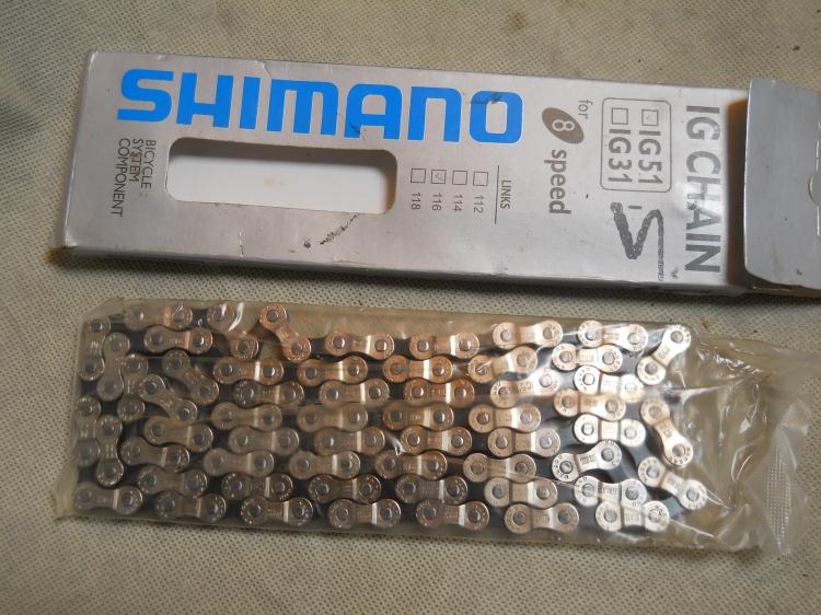 Chaîne de vélo SHIMANO - Ref 2366207 Image 1