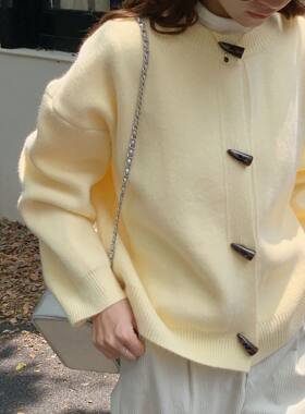 复古牛角扣毛衣开衫女秋冬新款韩版感宽松短款针织开衫外套女