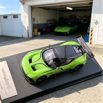 阿斯顿马丁火神 Vulcan Fine Works FW 1:64仿真合金汽车模型开盖