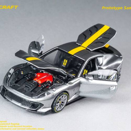 GLAMCRAFT 1/64 法拉利812 Competizione 金属灰黄拉花 合金模型