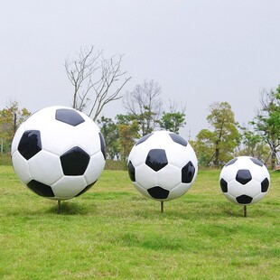 户外足球篮球排球场玻璃钢雕塑世界杯学校幼儿园体育仿真模型摆件