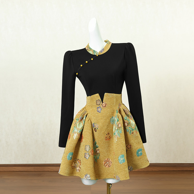 新中式国风拼接假两件连衣裙女秋季短裙小个子设计感高端礼服裙子