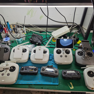 大疆御2带屏遥控器air2御3遥控器芯片级维修不开机不充电rcn1寄修