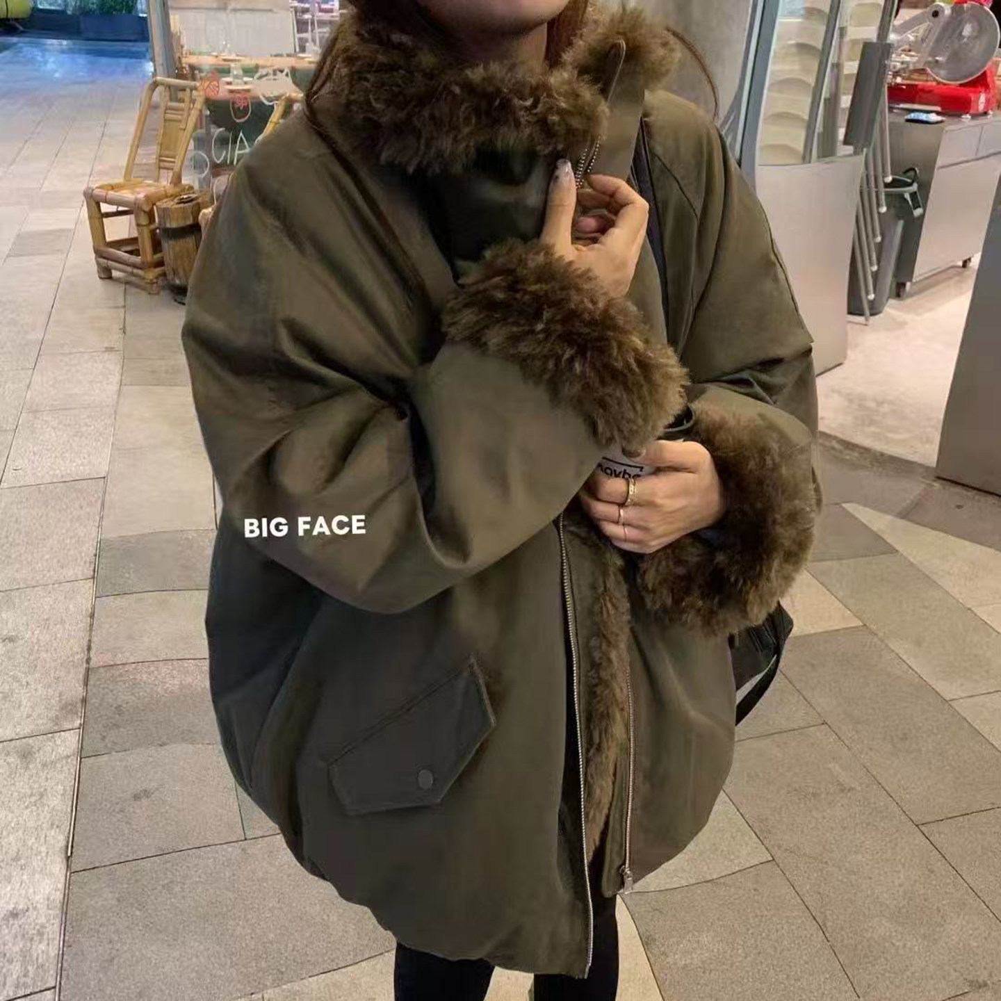 羊羔毛领派克羽绒服女2025冬季新款休闲宽松90白鸭绒加厚保暖外套