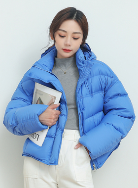 90白鸭绒加厚短款羽绒服女2025冬新款可拆卸帽云朵泡芙蓝色面包服