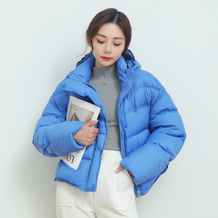 90白鸭绒加厚短款羽绒服女2025冬新款可拆卸帽云朵泡芙蓝色面包服