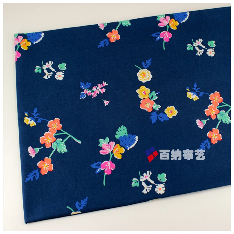 纯棉平纹印花布料服装床品惠安女头巾窗帘裙子面料青蓝底小花特价