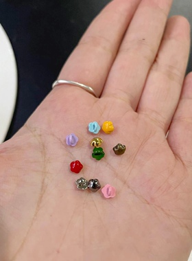 4mm迷你花朵纽扣超小号娃用扣子bjd娃衣辅料ob11小布DIY配件脚扣