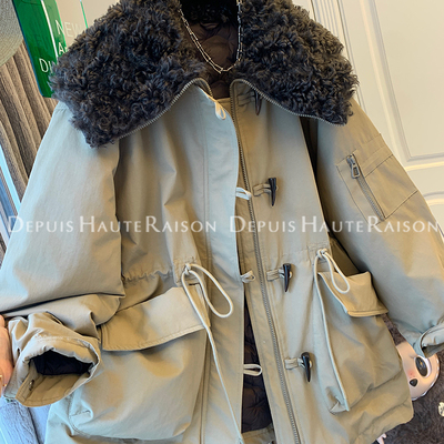 DHR工装牛角扣环保羊羔毛羽绒服