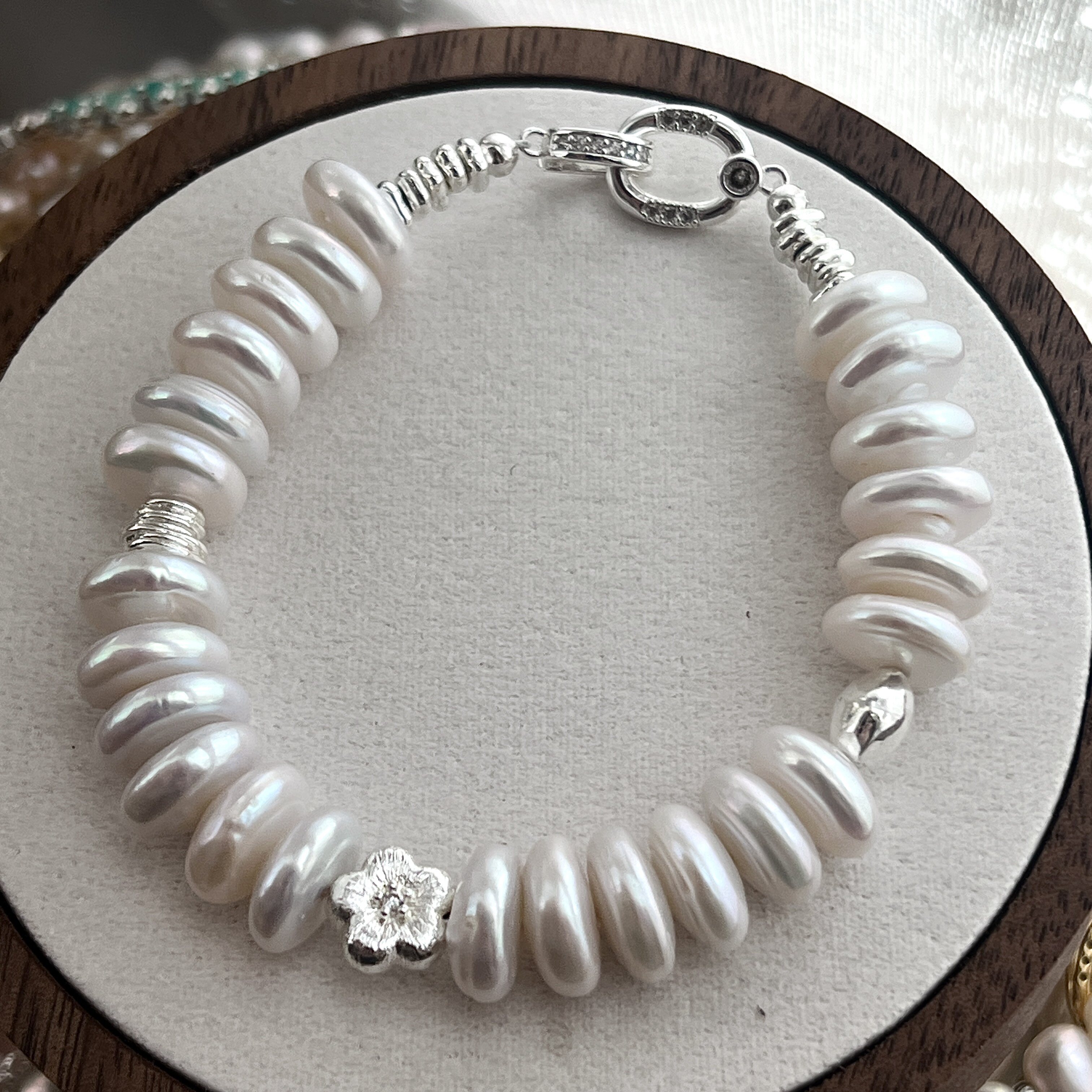 天然淡水粉金色冷白色巴洛克纽扣珍珠手链个性时尚