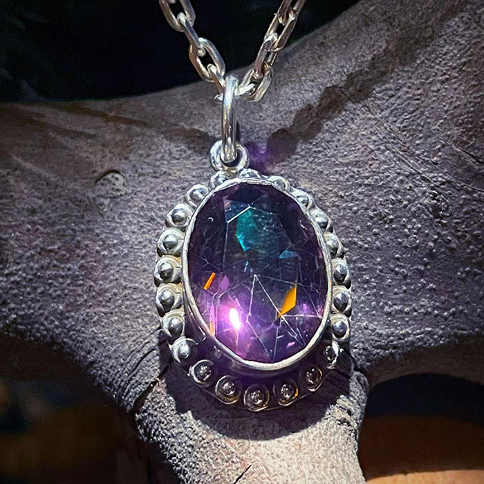 莲鱼山 异域东南亚风格 中世纪变彩石天使の卵 925纯银吊坠银饰