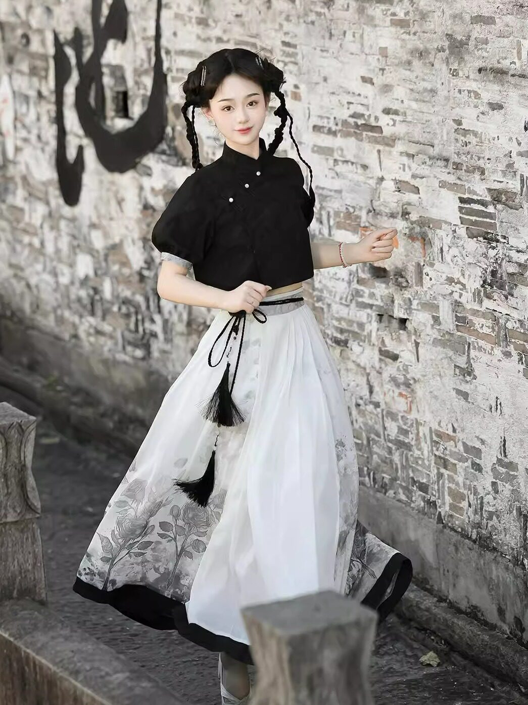 锦慕汉服/素纸 春秋新中式女套装黑色上衣百褶半身裙两件套汉元素