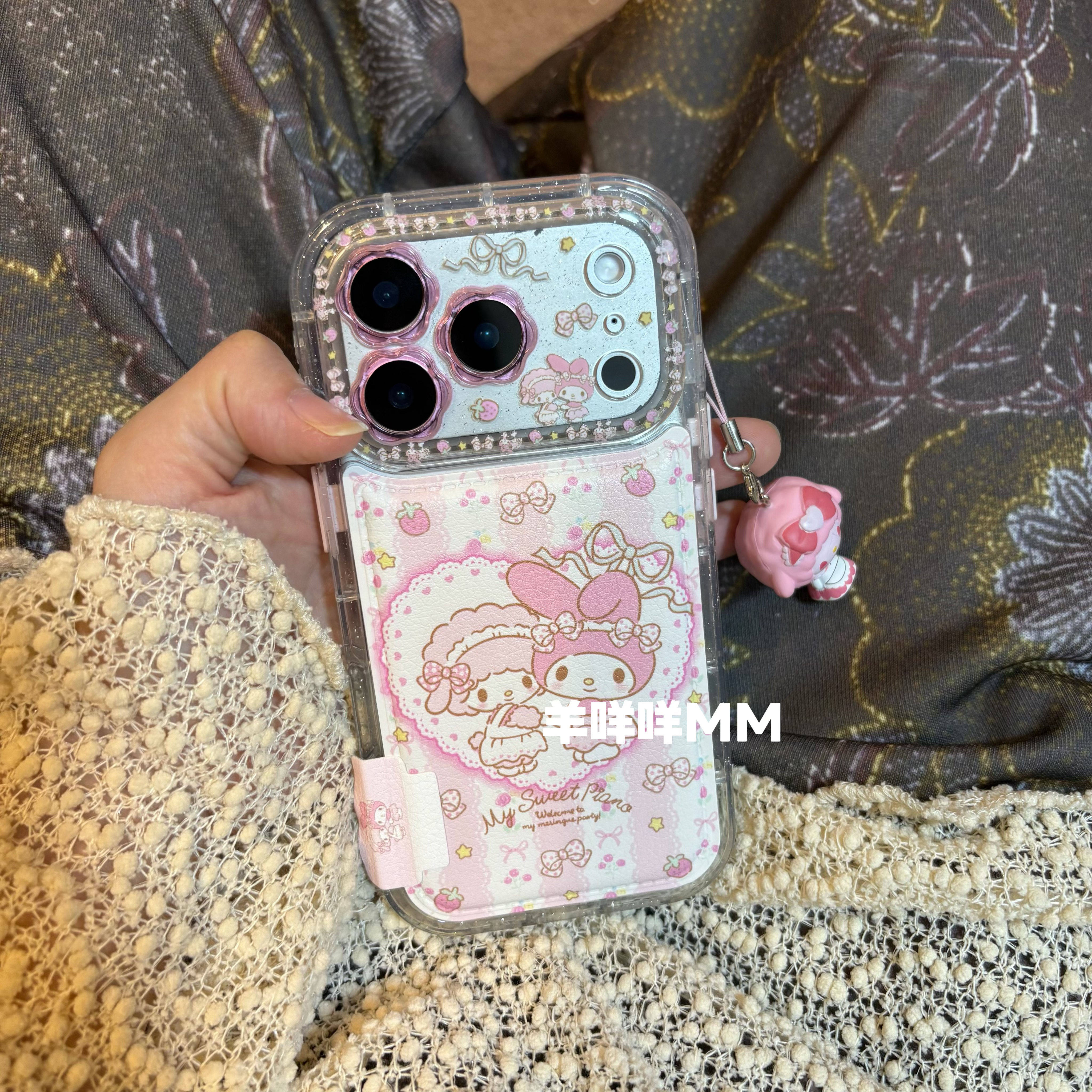 羊咩咩MM韩系卡通花花镜头美乐蒂苹果17小众链条iPhone16ProMax手机壳适用13/14女15可爱软保护套