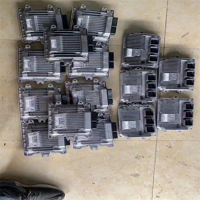 适用雷克萨斯GS300发动机电脑钥匙智能盒防盗模块车身电脑方向锁